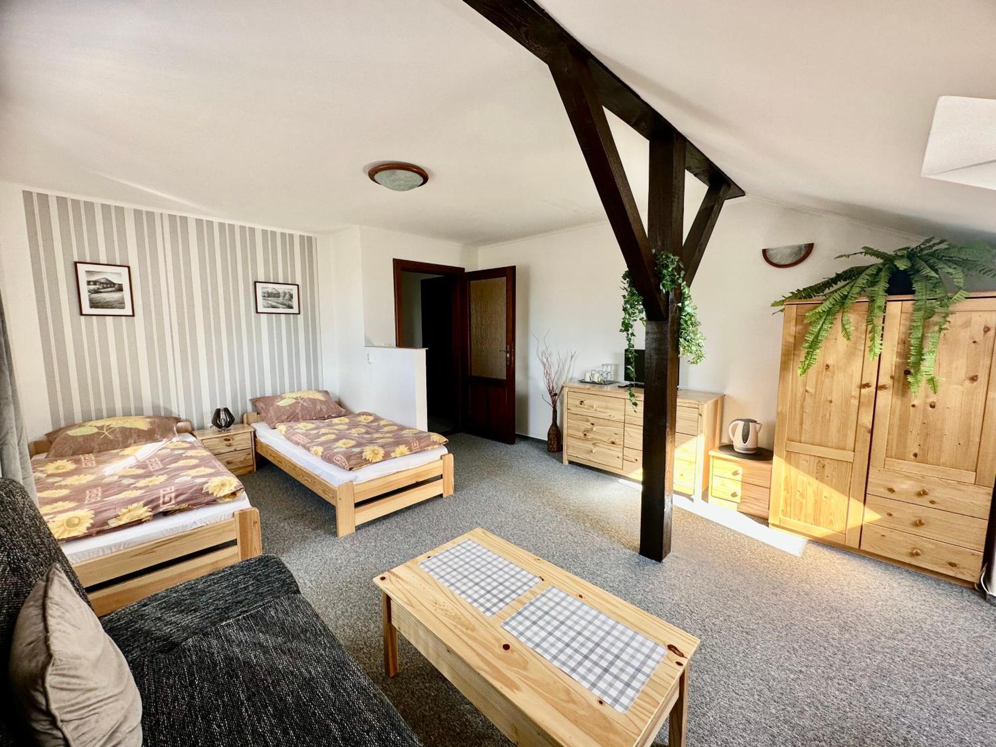 Pod Klicem Hotel Svor Ngoại thất bức ảnh